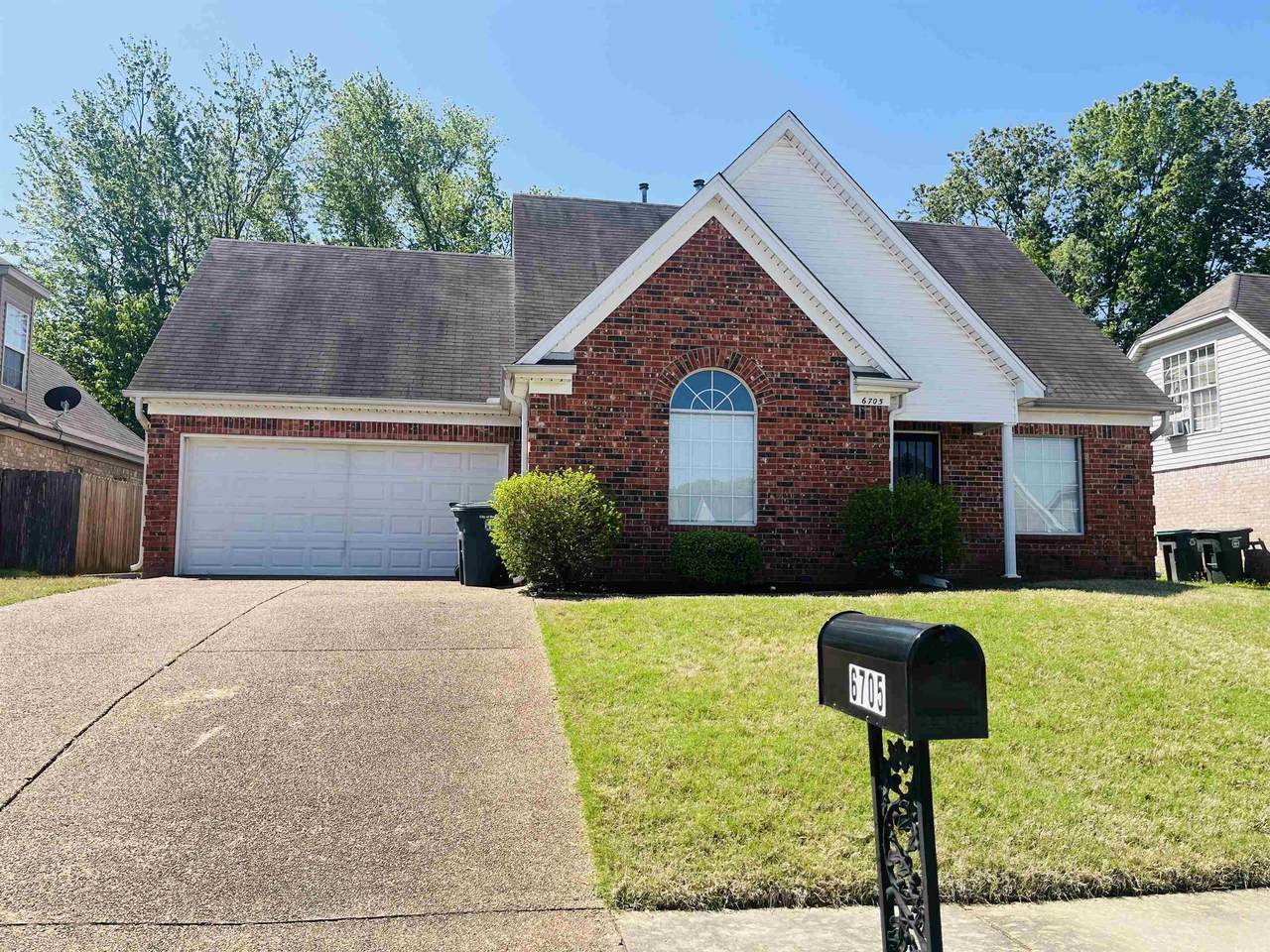 6705 Whitten View Ln - Photo 1