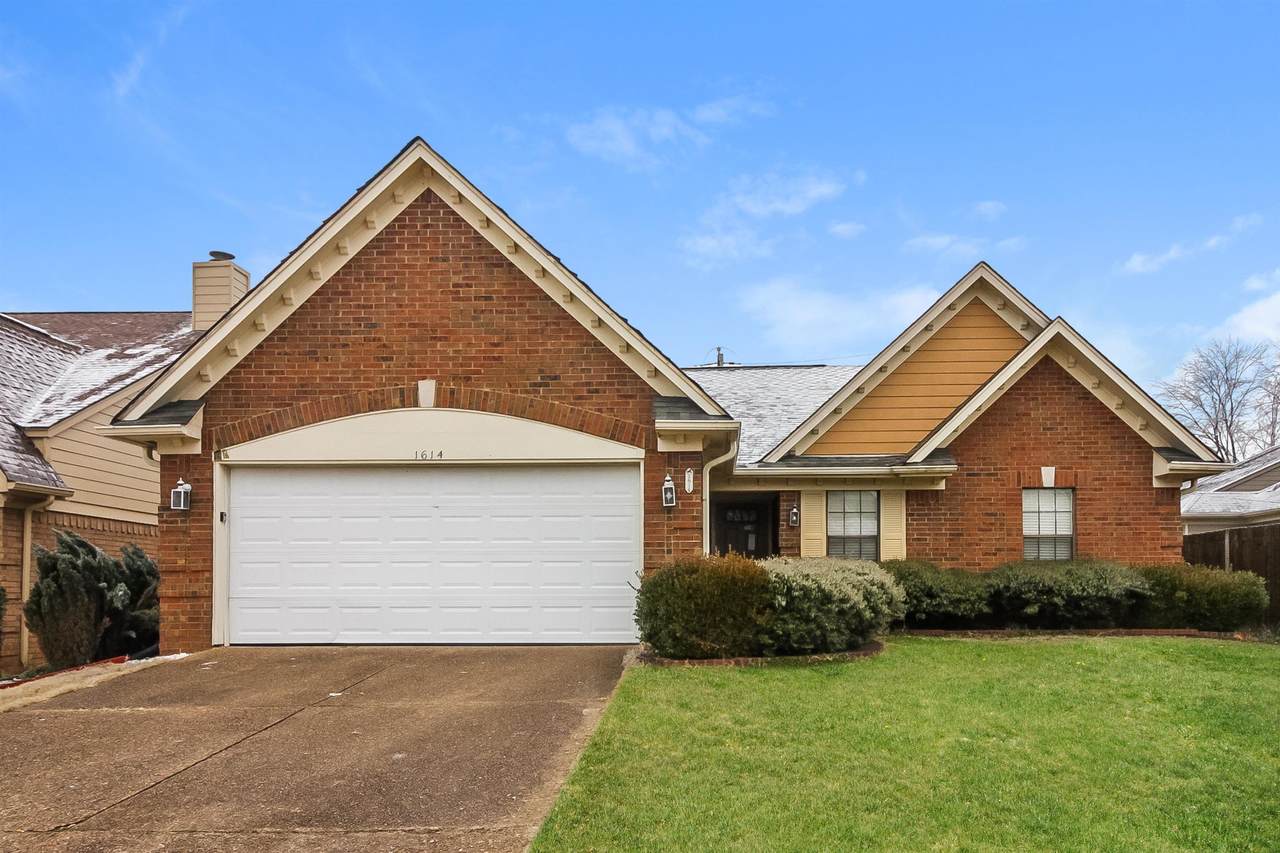 1614 Beaver Trail Dr - Photo 1