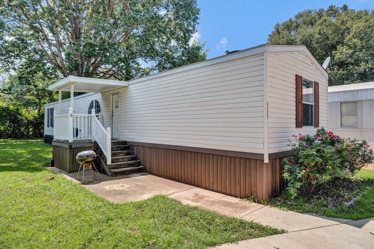4889 Chumbler Dr - Photo 1