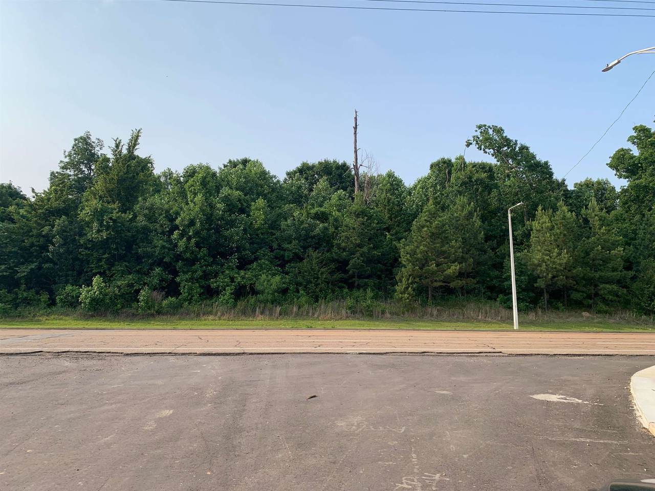 https://bt-photos.global.ssl.fastly.net/memphis/1280_boomver_1_10200100-2.jpg