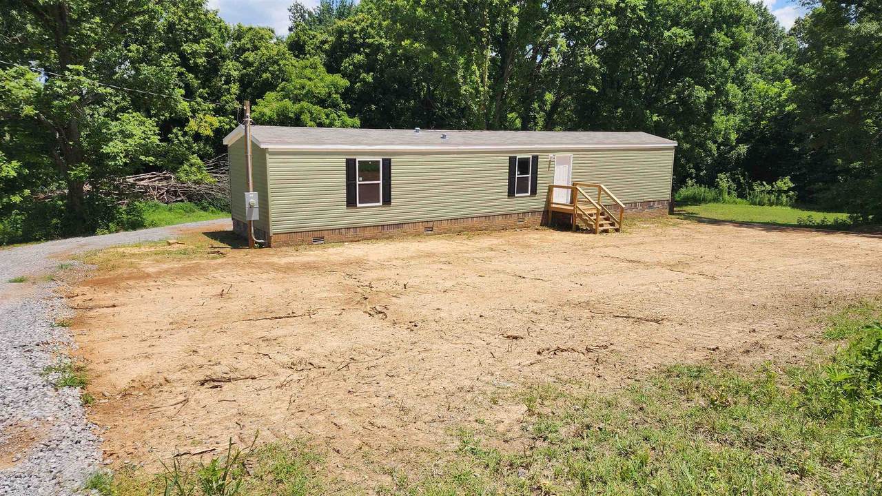 556 Cody Ln - Photo 1