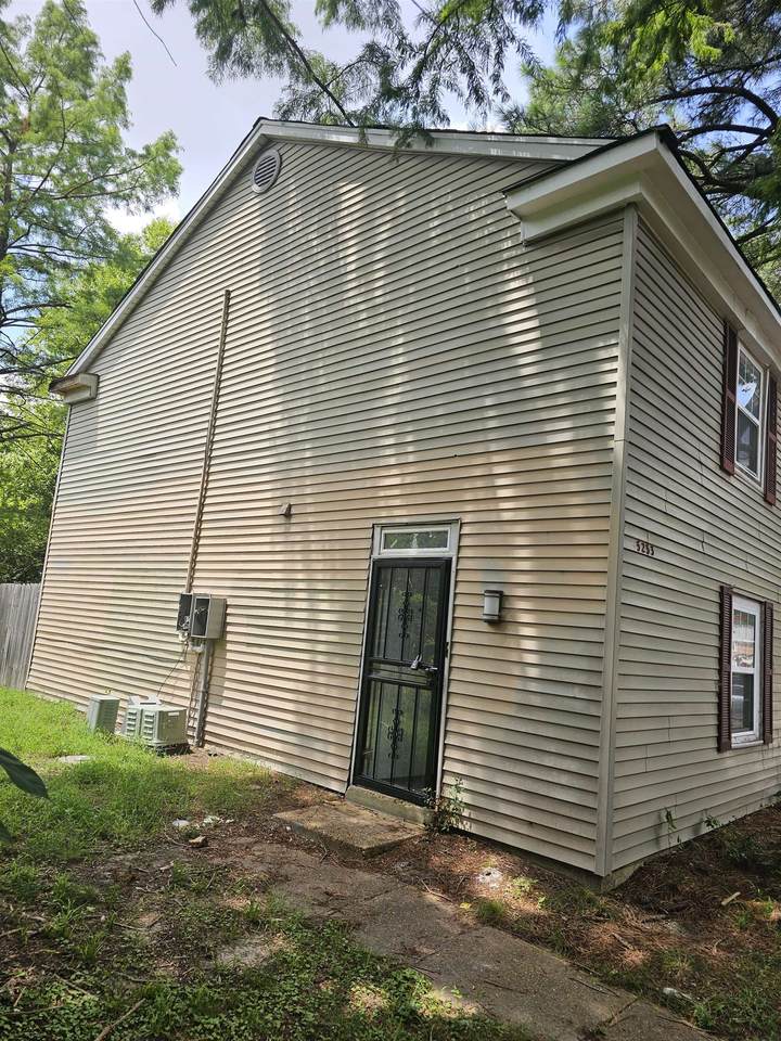 5233 Flowering Peach Dr - Photo 1