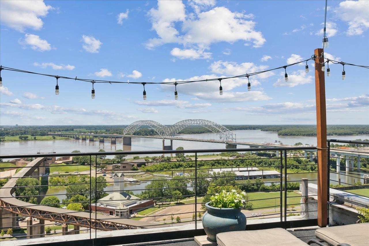 109 Main St - Photo 1