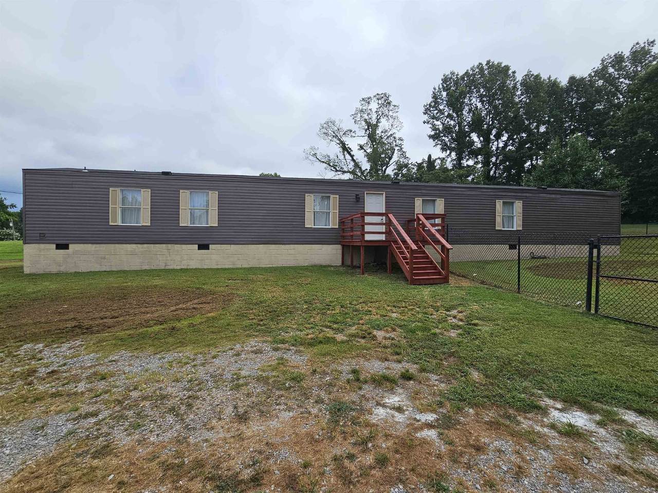 https://bt-photos.global.ssl.fastly.net/memphis/1280_boomver_1_10202643-2.jpg