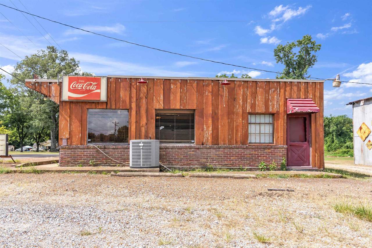 https://bt-photos.global.ssl.fastly.net/memphis/1280_boomver_1_10203040-2.jpg