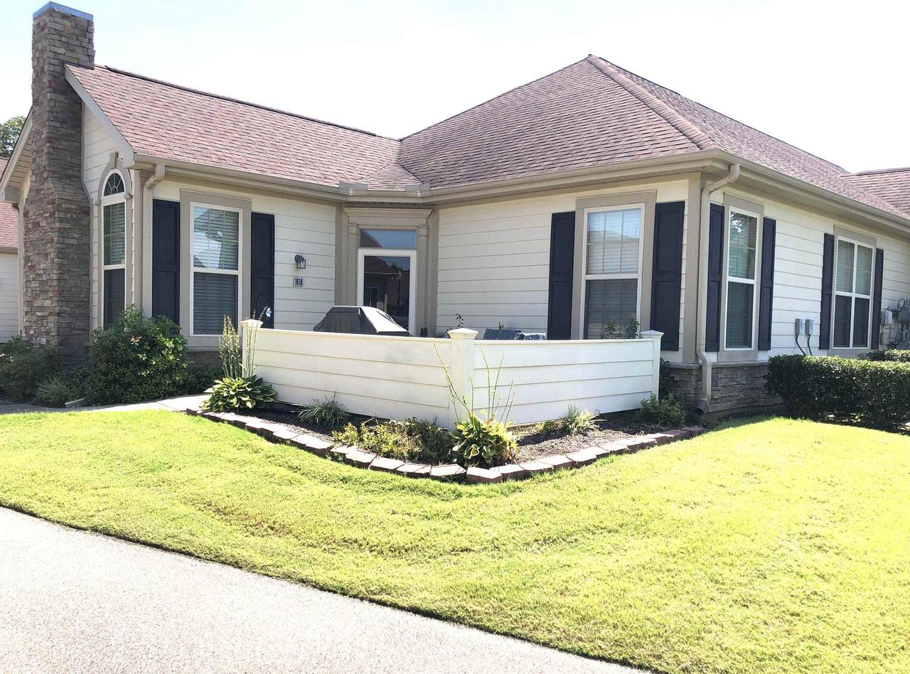 1618 Southfield Cir - Photo 1