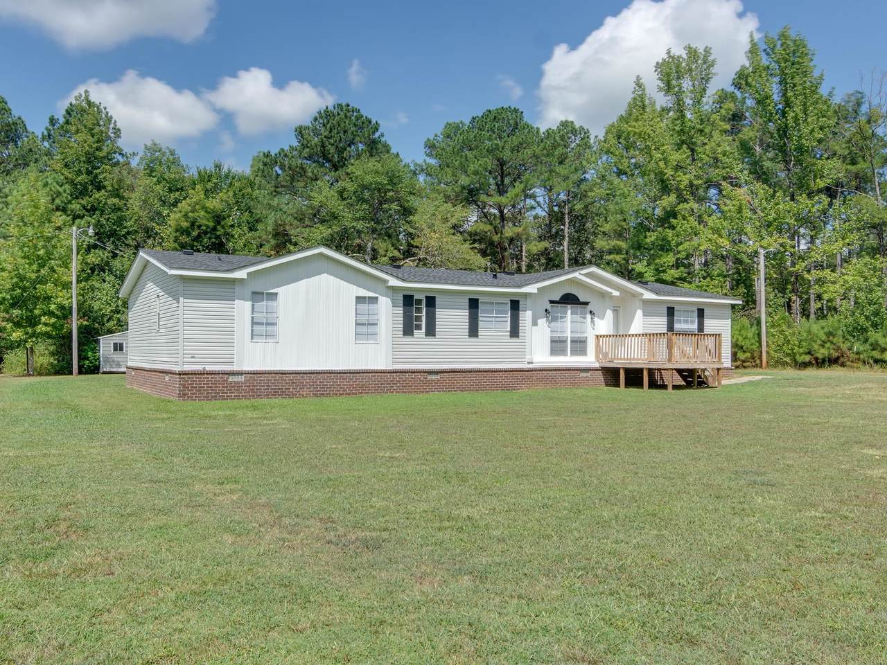 10 Smith Dr - Photo 1