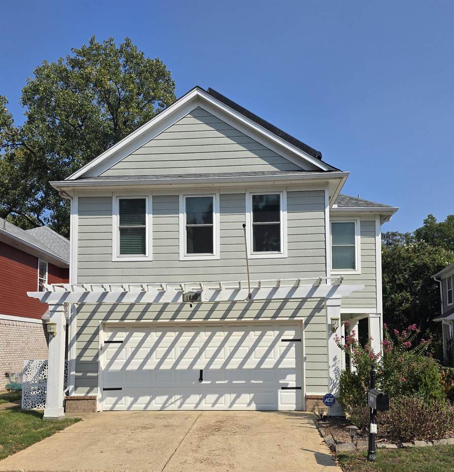 1090 River Isle Dr - Photo 1