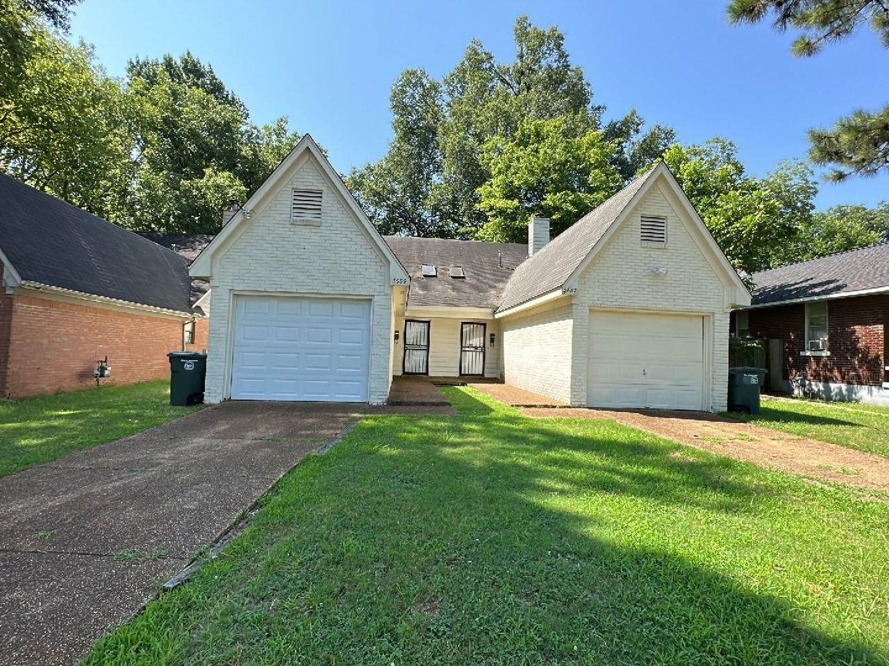 3687-3689 Spottswood Ave - Photo 1