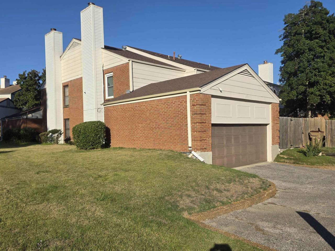 3654 Haughton Ln - Photo 1
