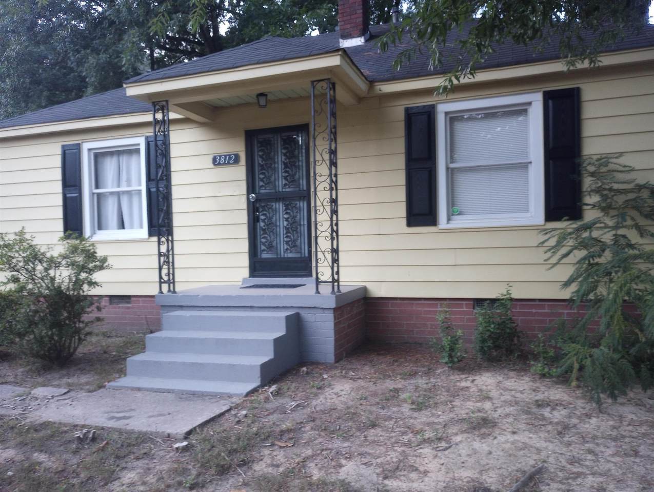 3812 Rhodes Ave - Photo 1