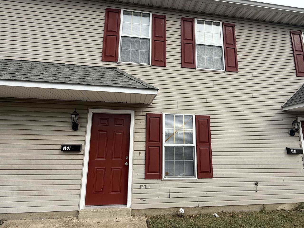 163 Thomas St - Photo 1