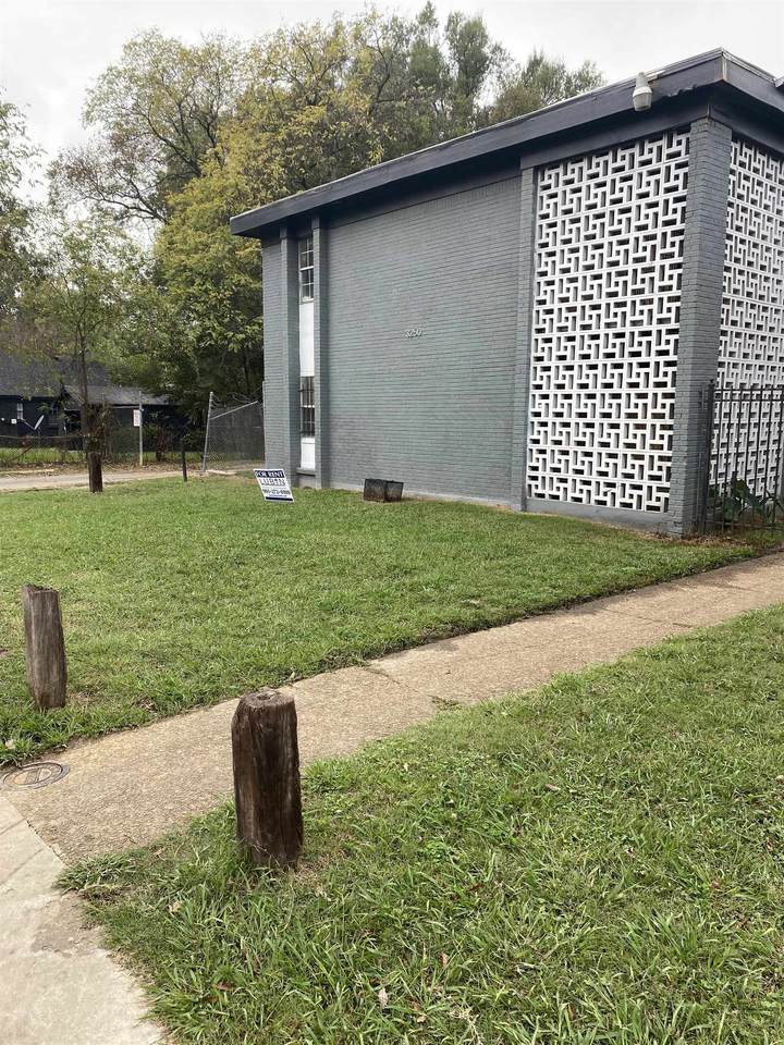 3250 Guernsey Ave - Photo 1