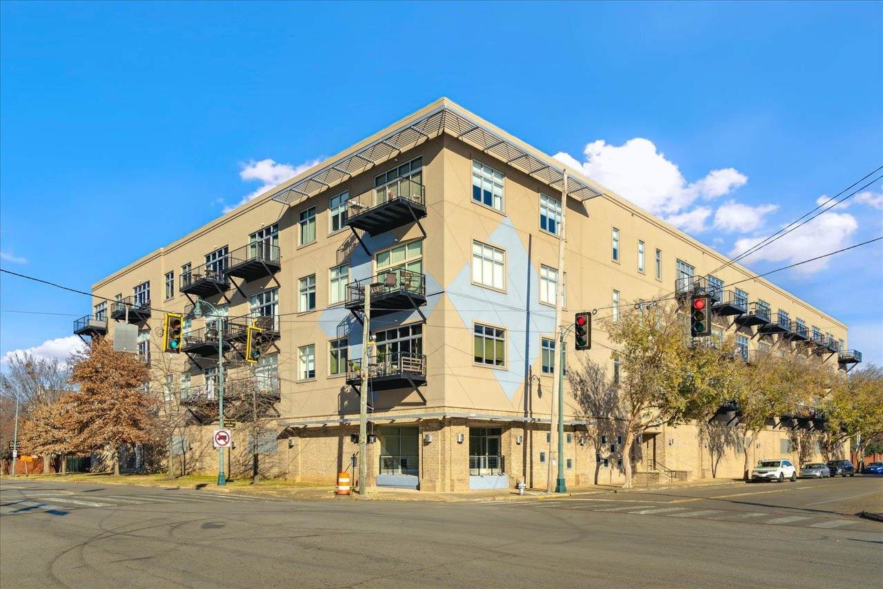 648 Riverside Dr - Photo 1