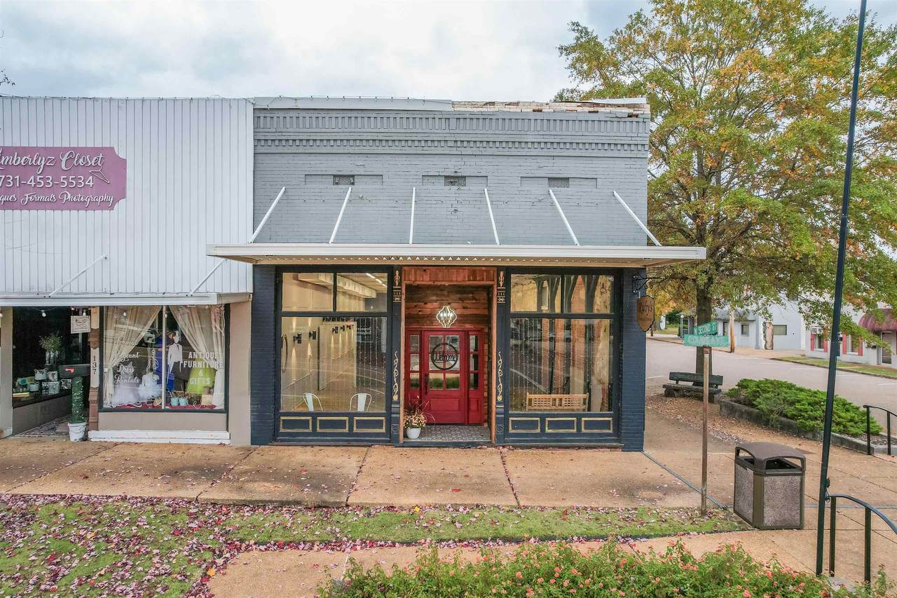 133 Court Ave - Photo 1