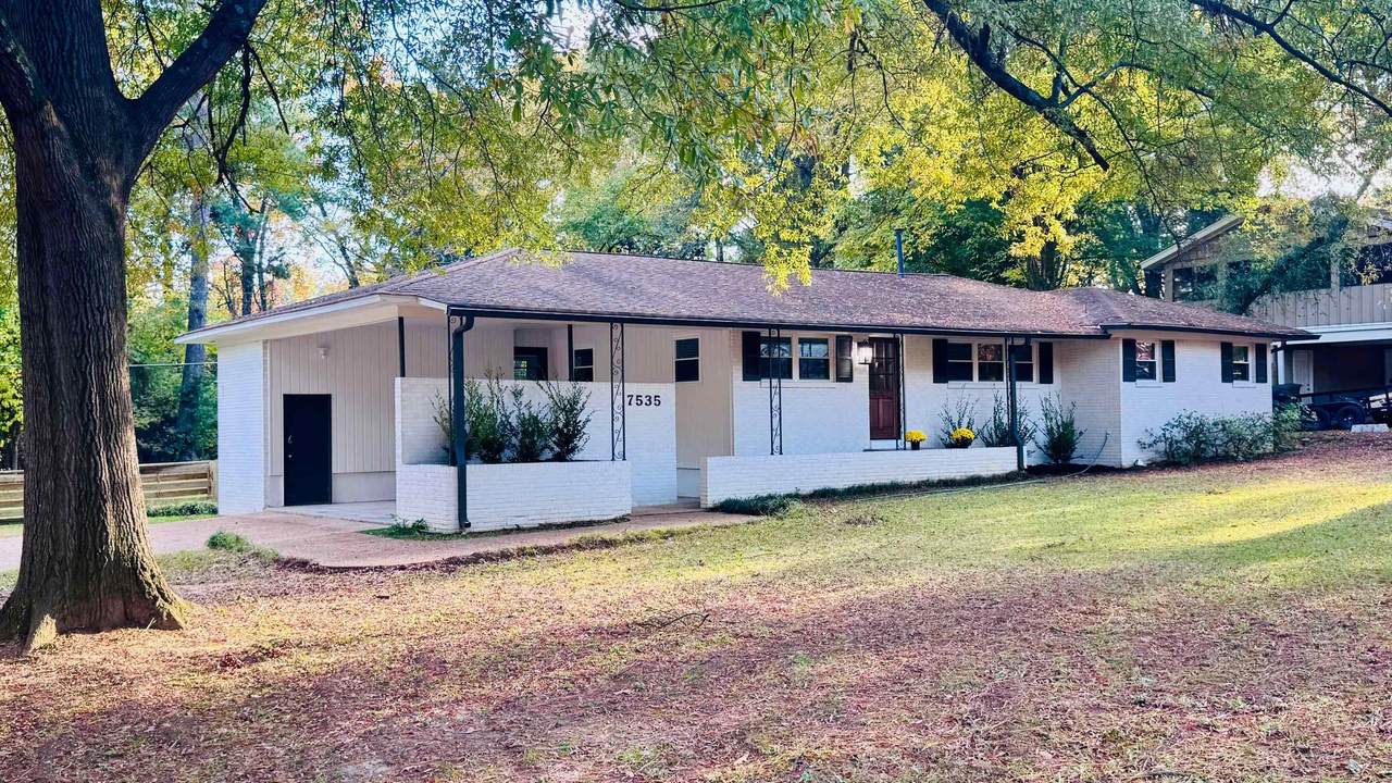 7535 Parker Cir - Photo 1