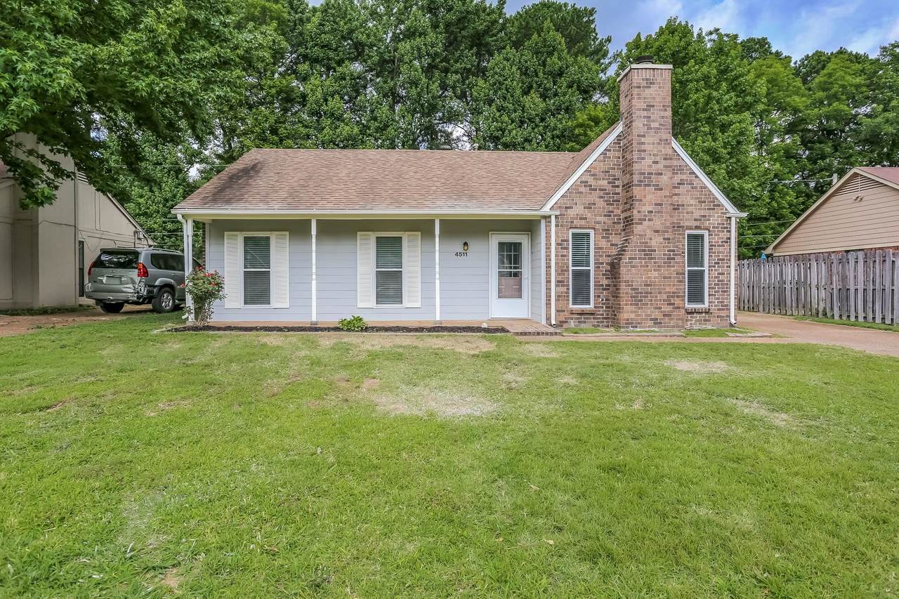 4511 Country Brook Dr - Photo 1