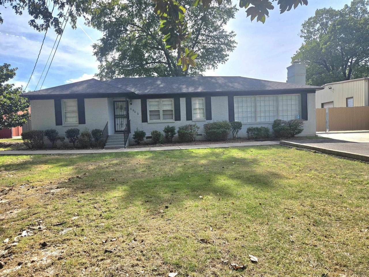 6855 Raleigh-Lagrange Rd - Photo 1