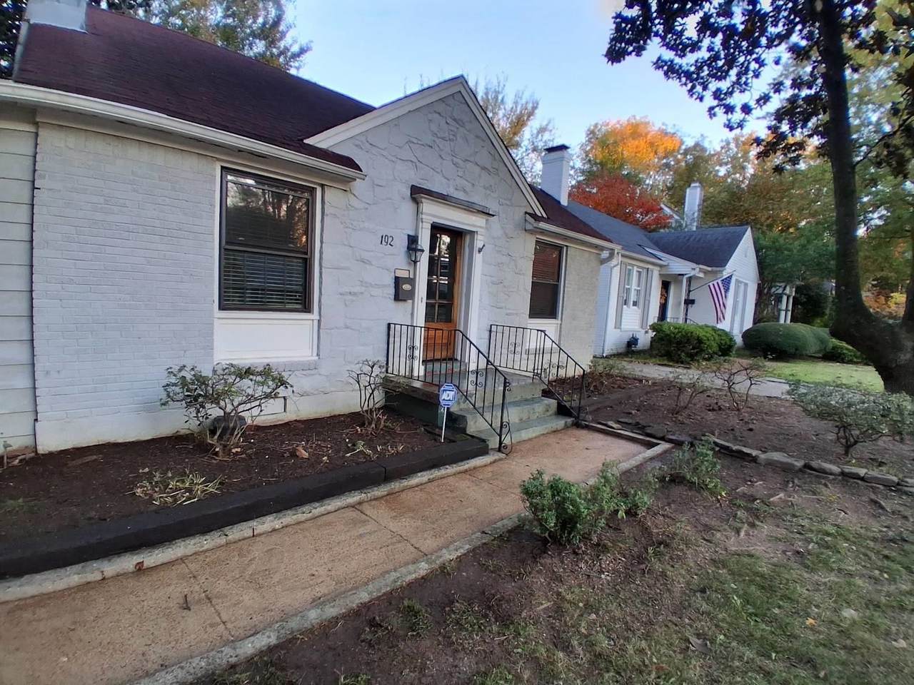 https://bt-photos.global.ssl.fastly.net/memphis/1280_boomver_1_10210686-2.jpg