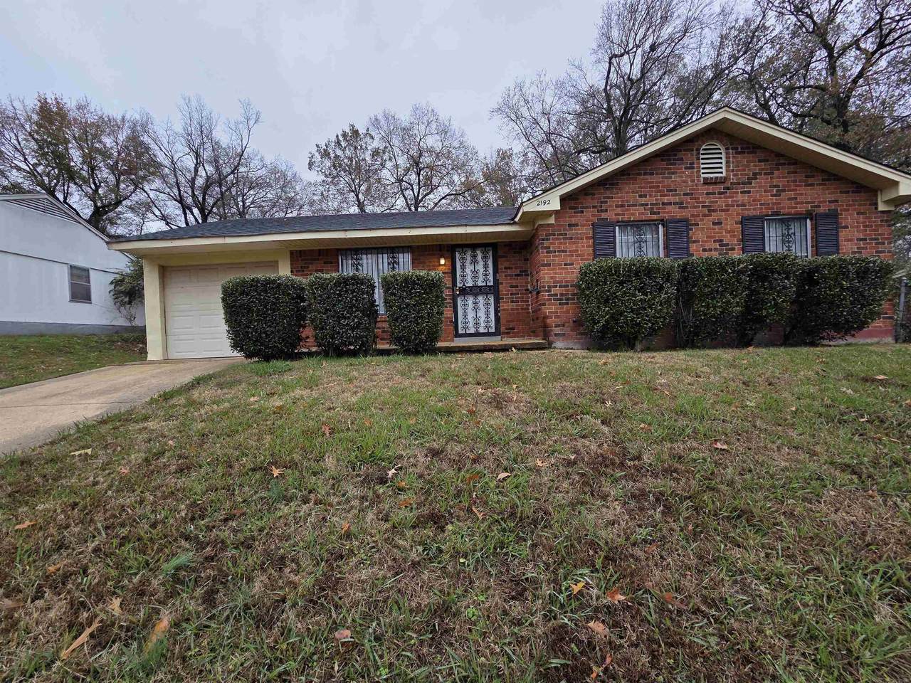 2192 Lisa Ave - Photo 1