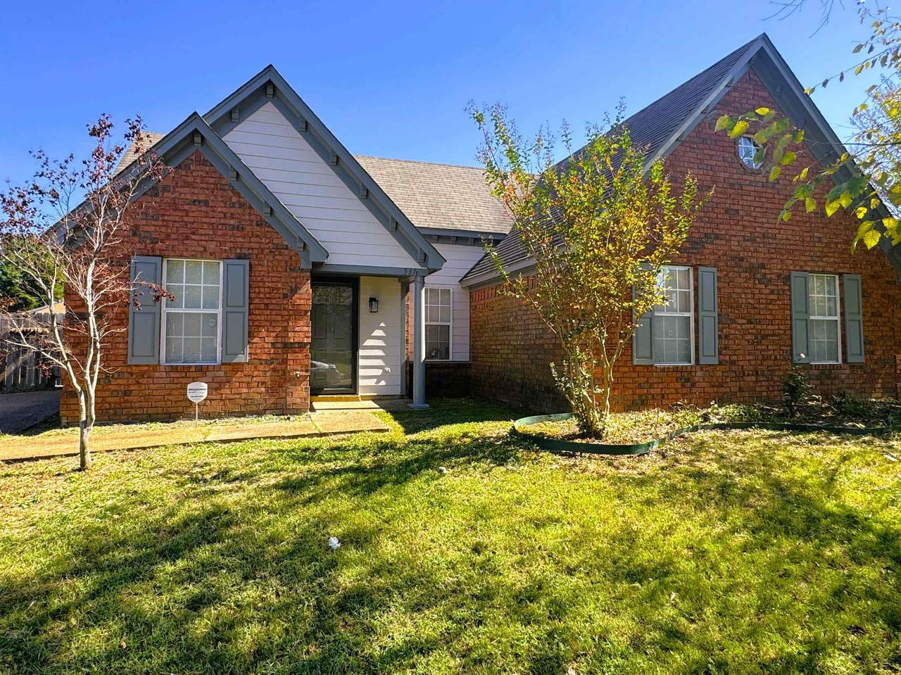 5376 Ragan Ridge Dr - Photo 1