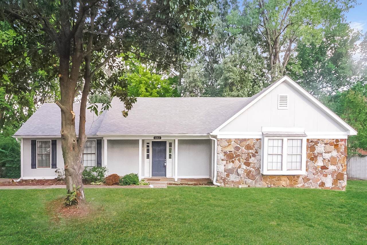 6063 Colonyhill Dr - Photo 1