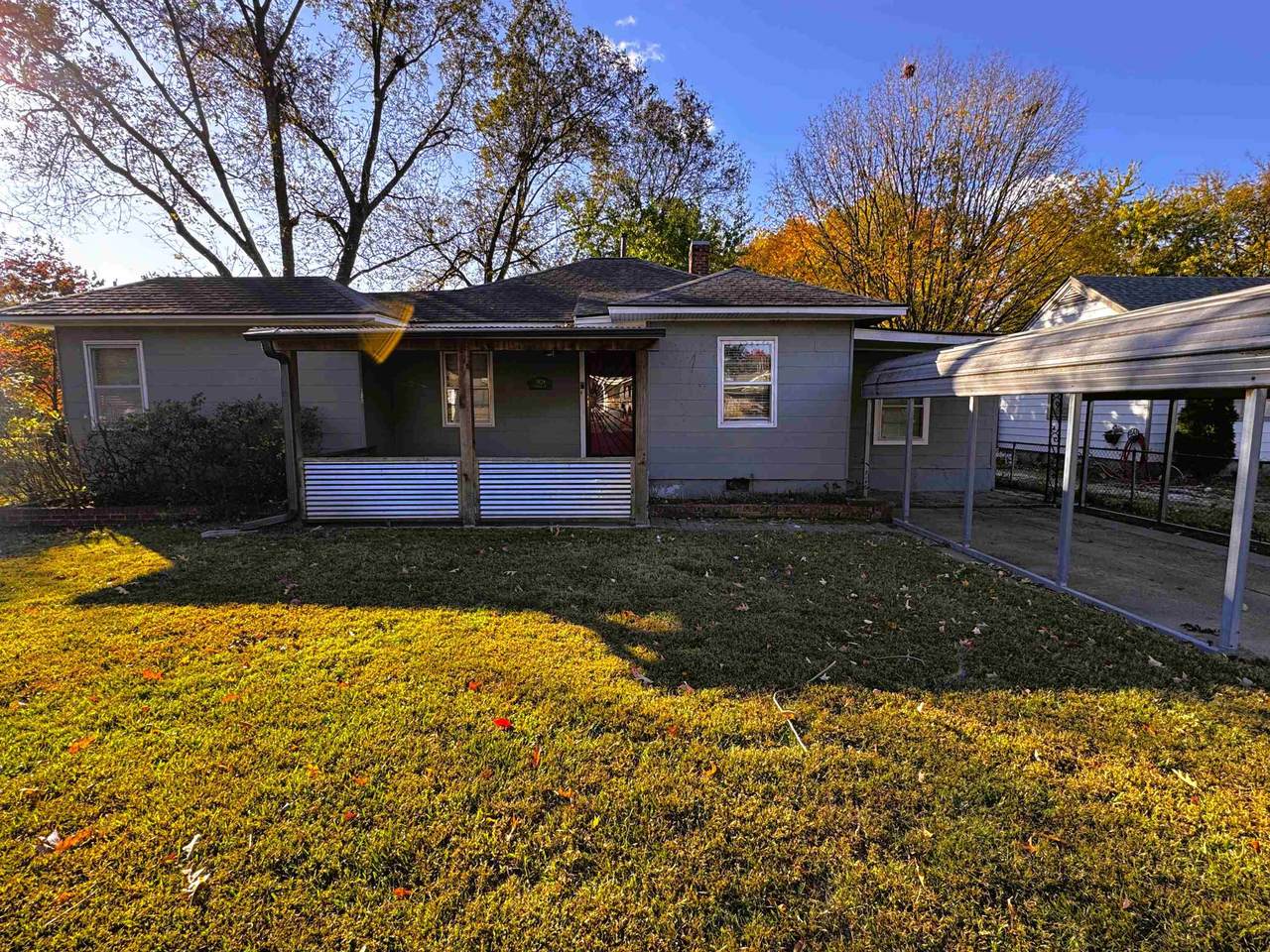 3829 Guernsey Ave - Photo 1