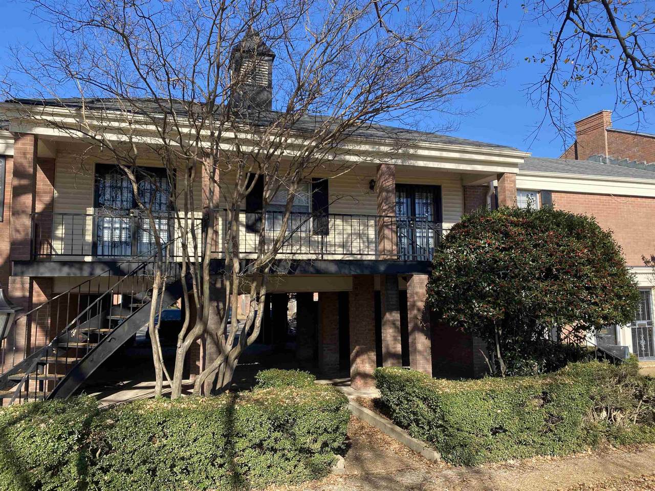 5696 Quince Rd - Photo 1