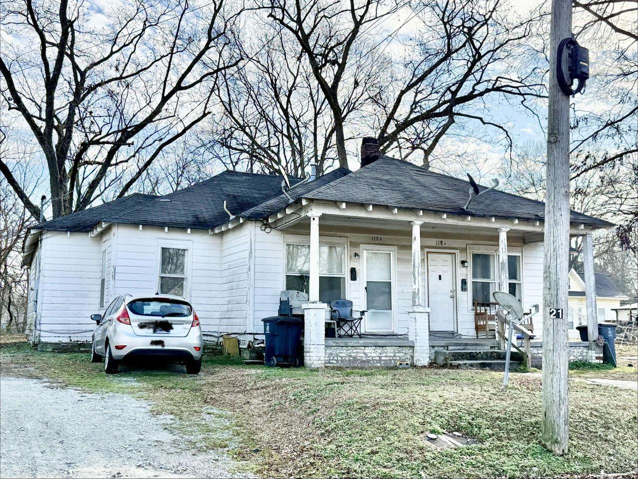 118 College St - Photo 1