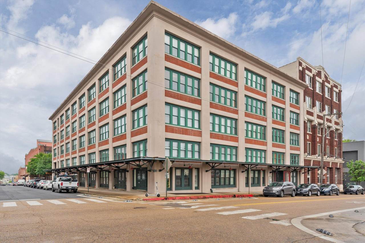 408 Front St - Photo 1