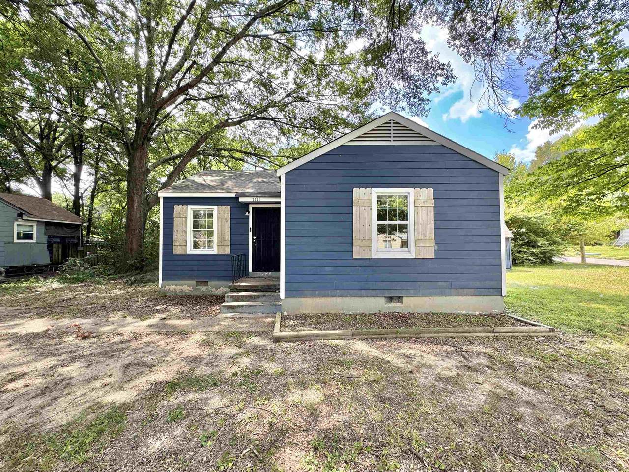 1711 Coleen St - Photo 1