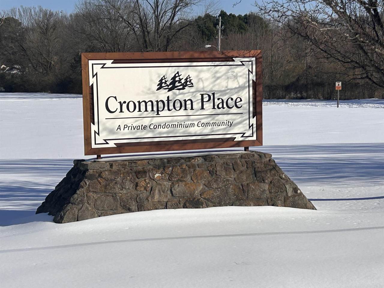 1772 6TH CROMPTON Sq - Photo 1