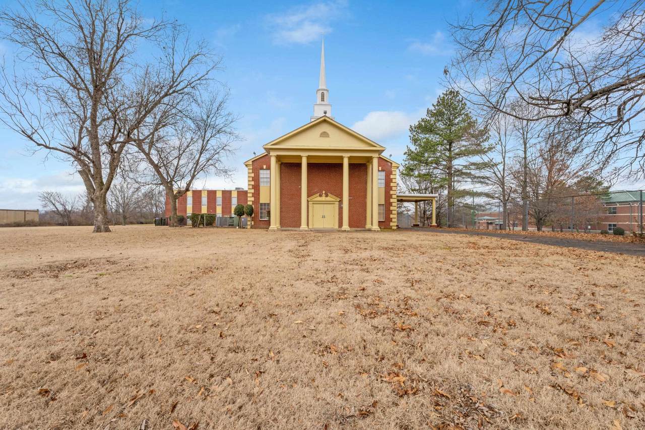 3411 Covington Pike Rd - Photo 1