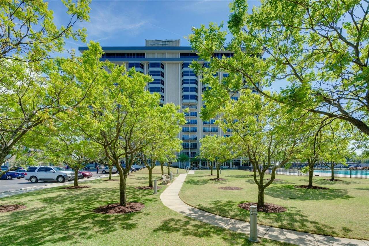 https://bt-photos.global.ssl.fastly.net/memphis/1280_boomver_1_10214830-2.jpg