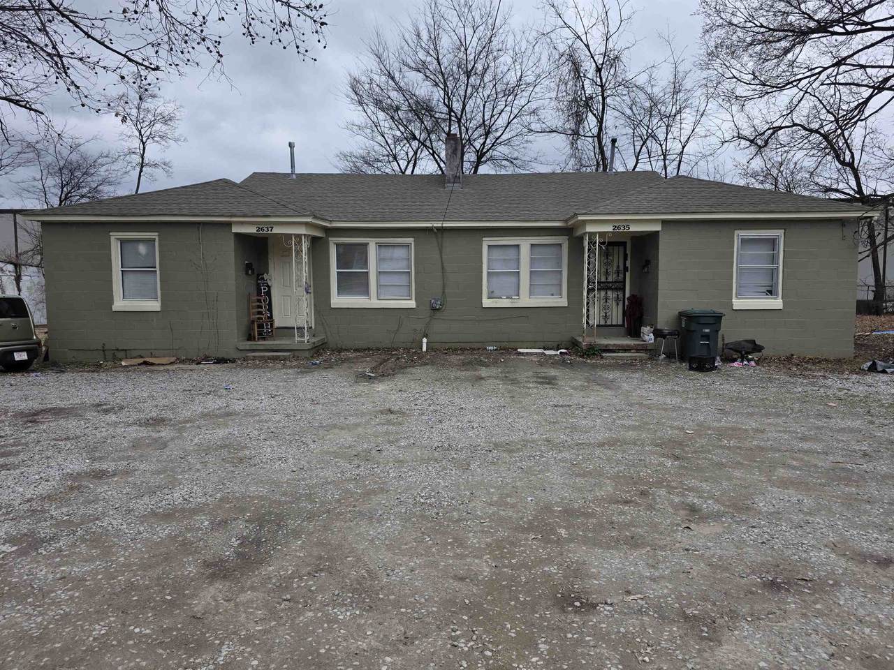2635 Tutwiler Ave - Photo 1
