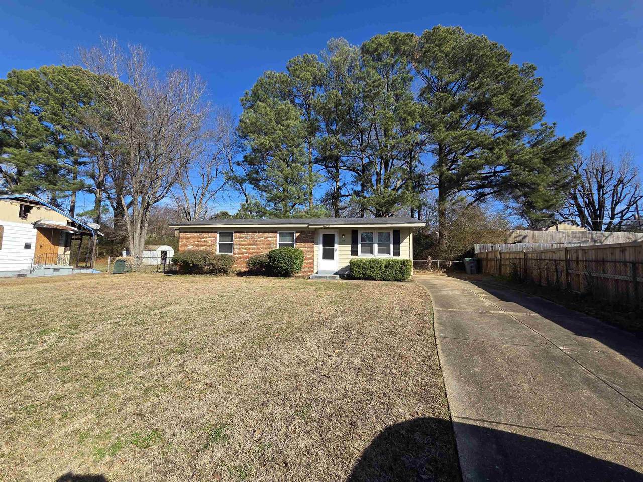 4638 Appleville St - Photo 1