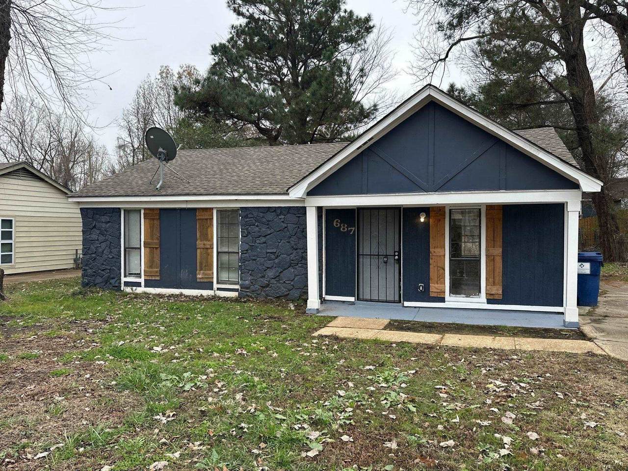 687 Creekstone Cir - Photo 1