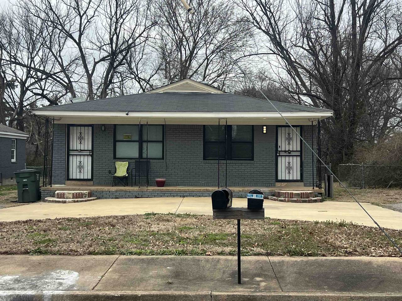 518 Harahan Rd - Photo 1