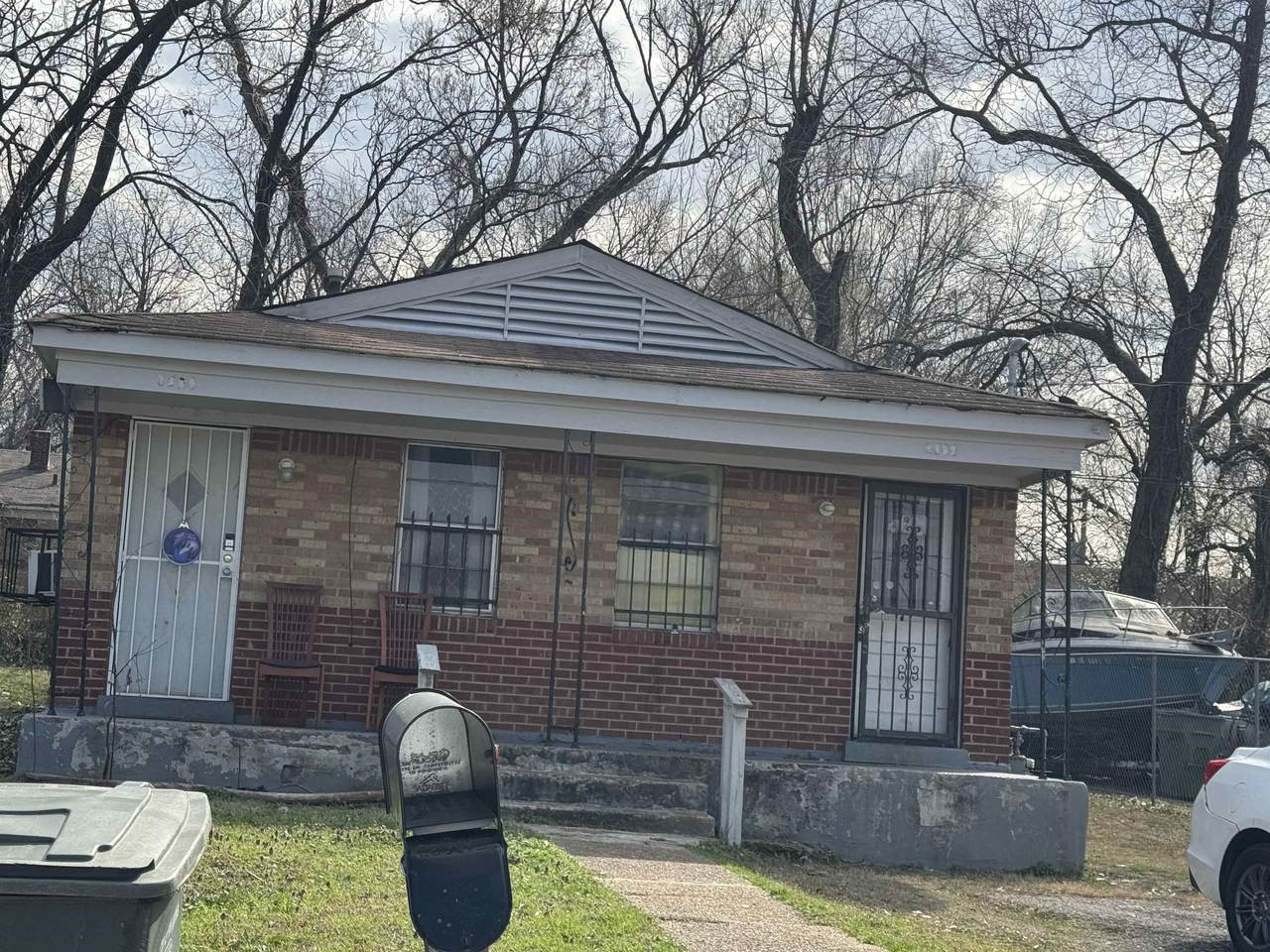 1463 Effie Rd - Photo 1