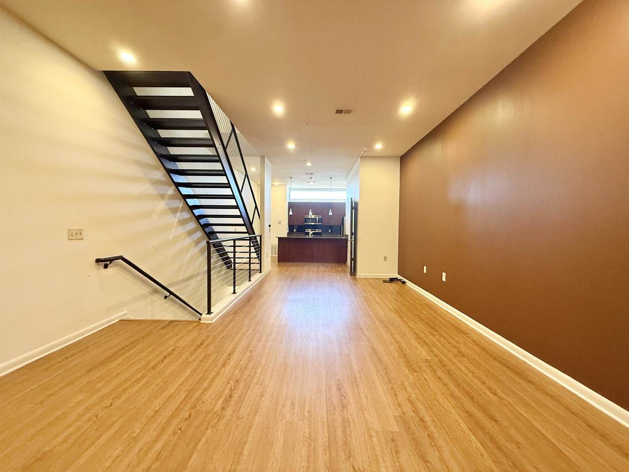 449 Monroe Ave - Photo 1