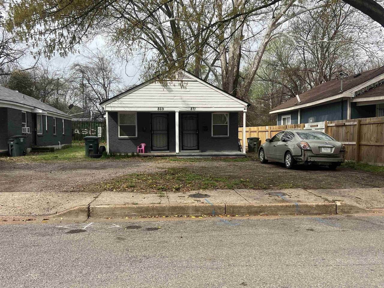 869 Bingham St - Photo 1