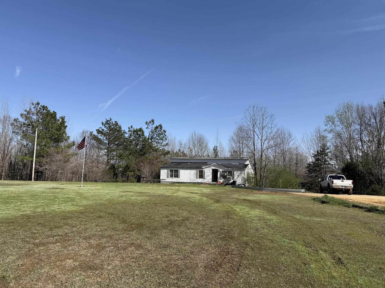 5085 Hardin Graveyard Rd - Photo 1