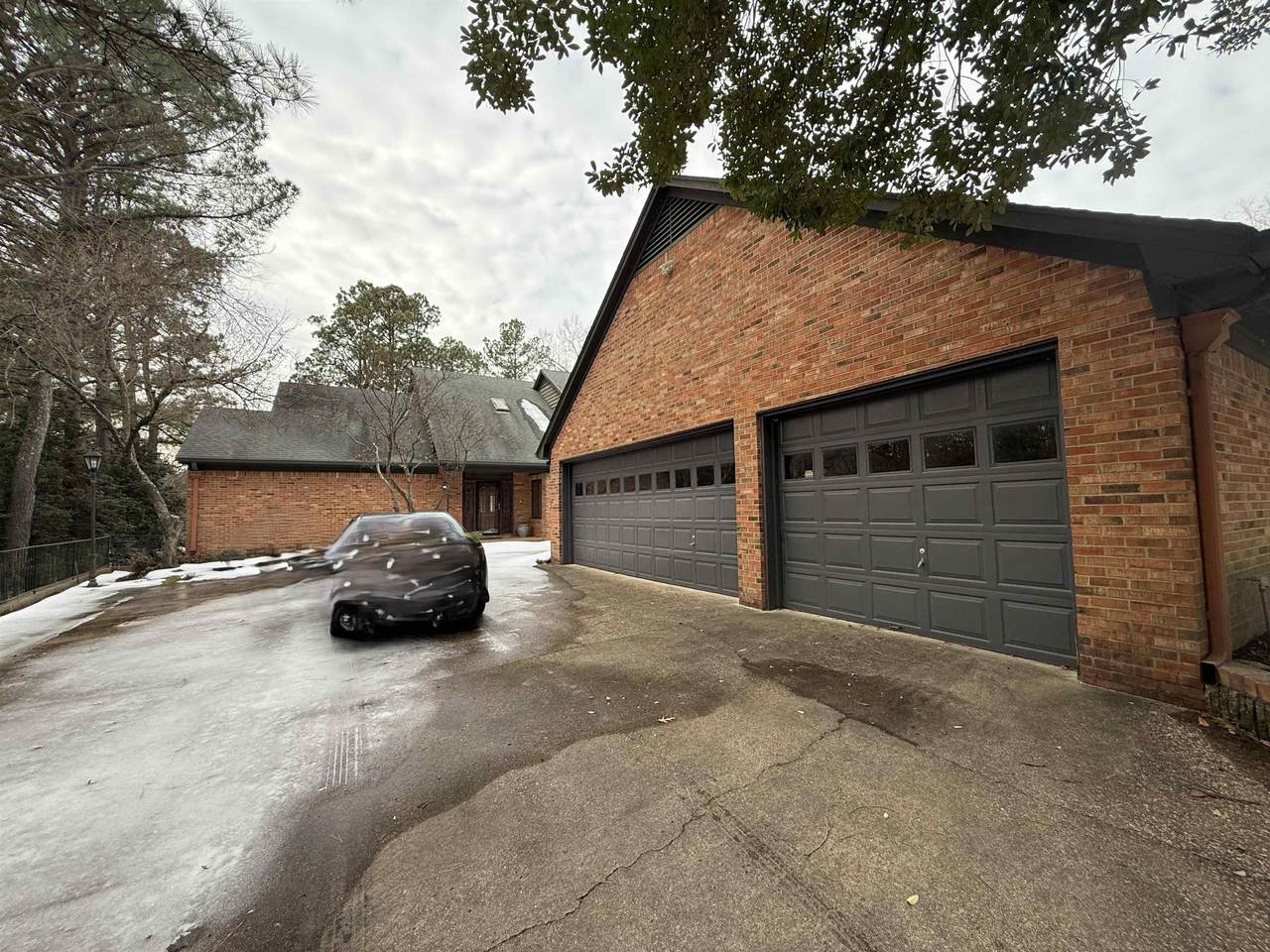 765 Sweetbrier Rd - Photo 1