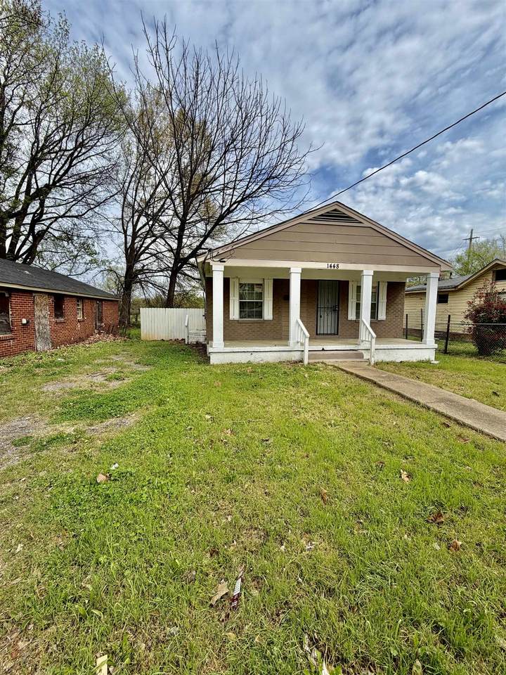 1448 Menager Rd - Photo 1