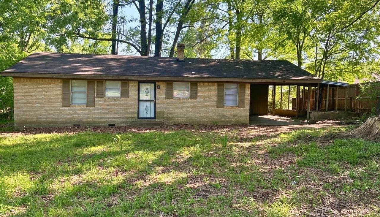 1907 Kingsley Ave - Photo 1