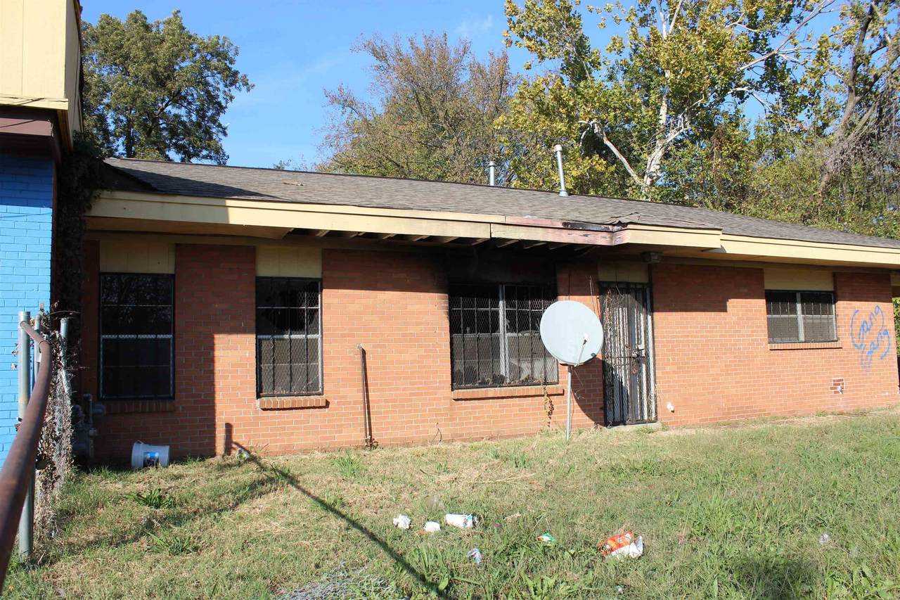 https://bt-photos.global.ssl.fastly.net/memphis/1280_boomver_1_10218524-2.jpg