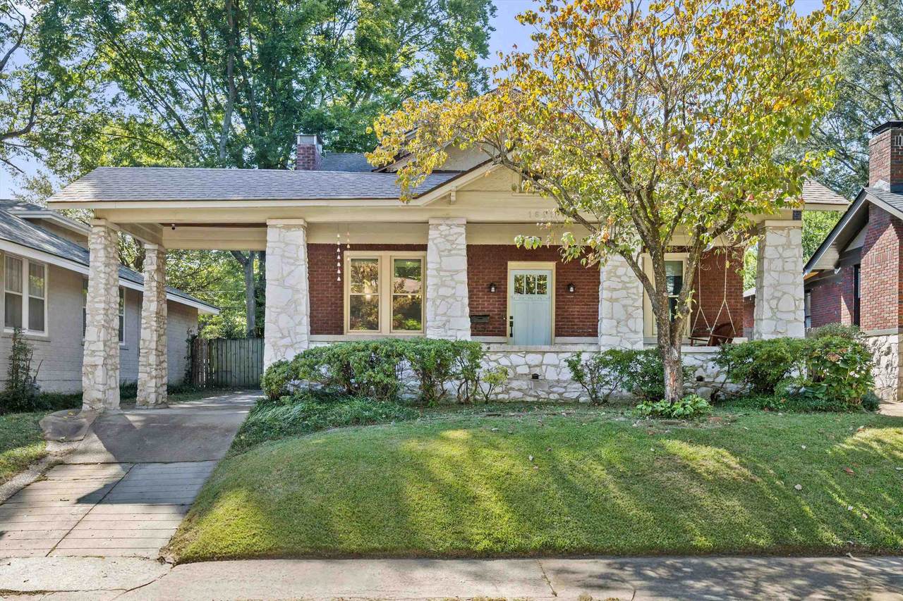 1621 Linden Ave - Photo 1