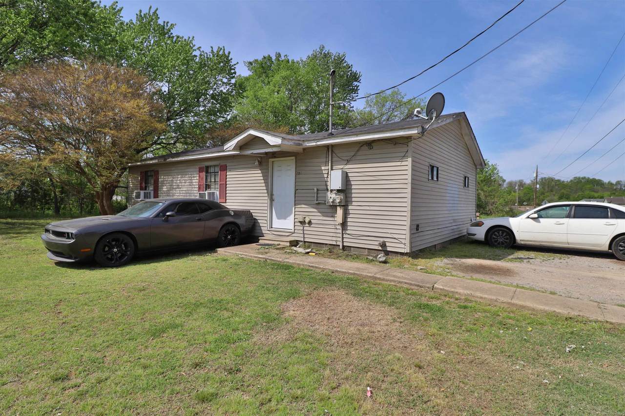 319 Wayne Ave - Photo 1
