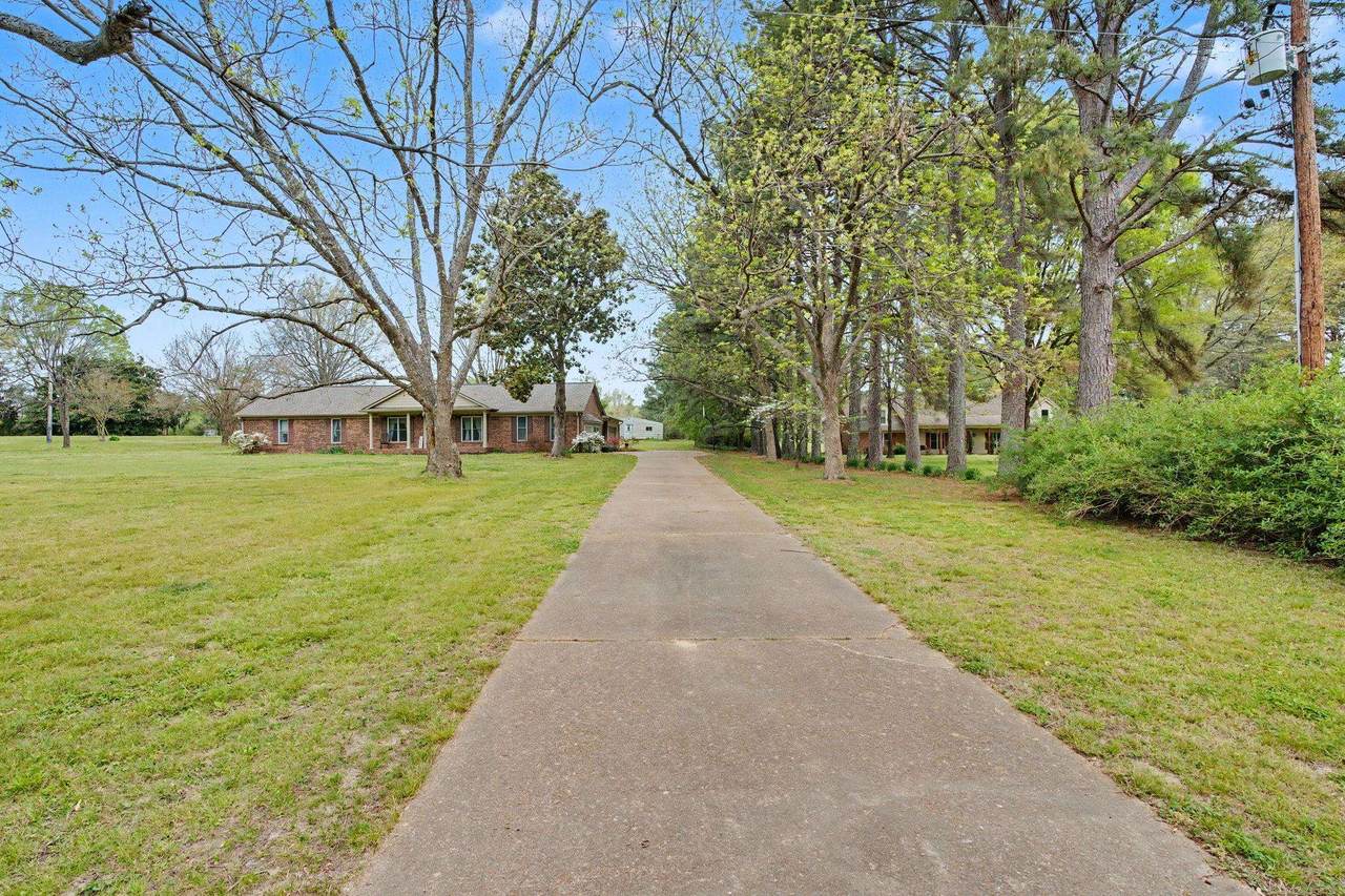 https://bt-photos.global.ssl.fastly.net/memphis/1280_boomver_1_10219100-2.jpg
