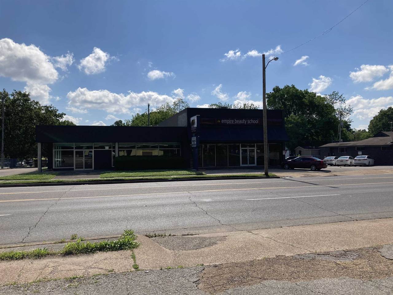 804 Highland St - Photo 1